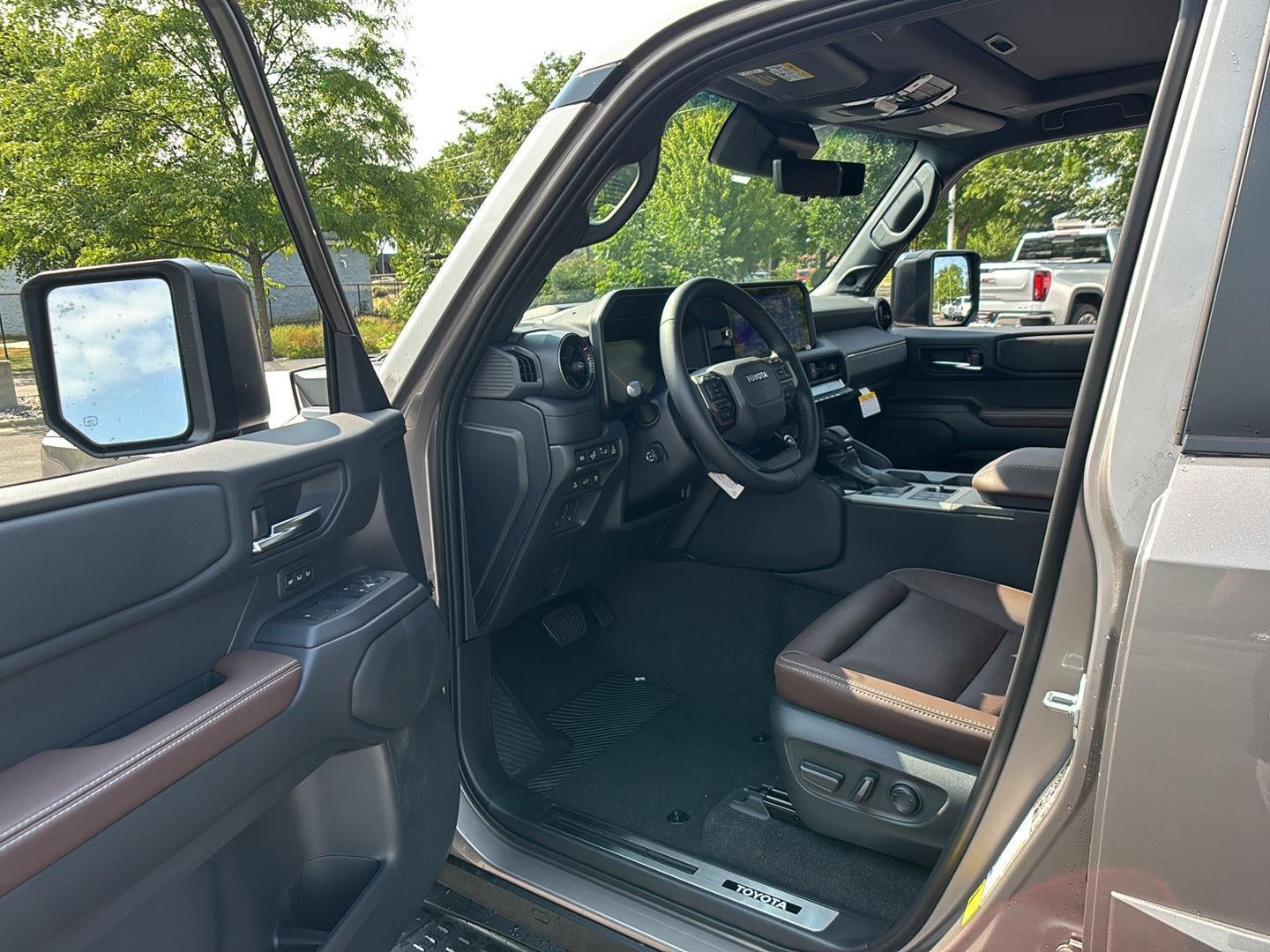 2027 Toyota Land Cruiser Base