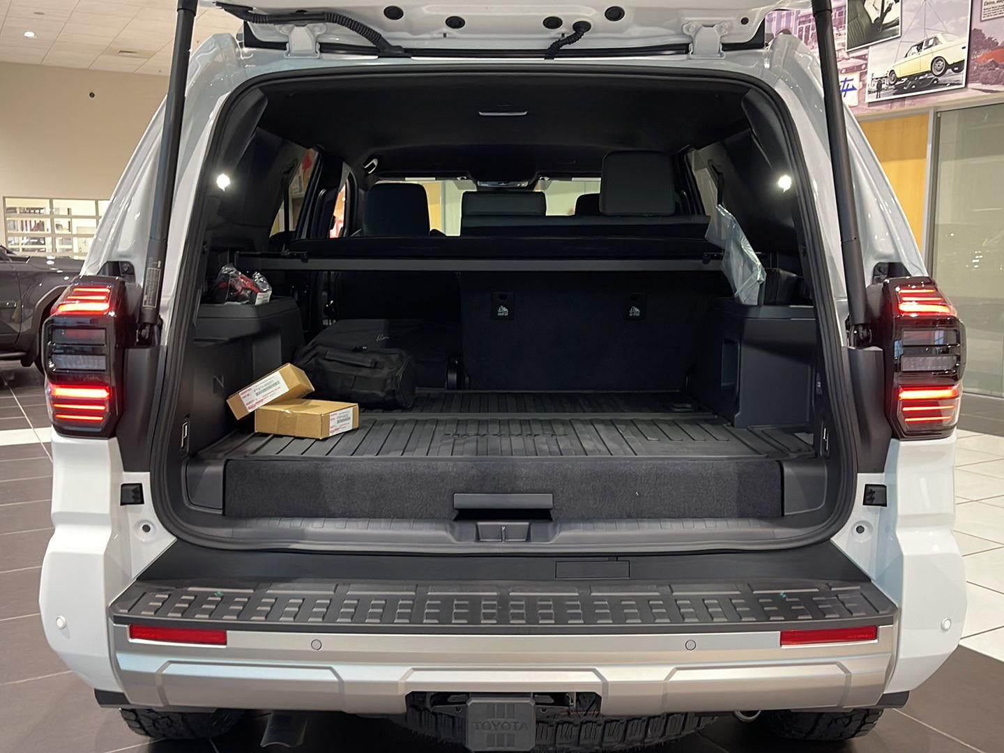 2026 Toyota 4Runner i-FORCE MAX 4Runner Trailhunter