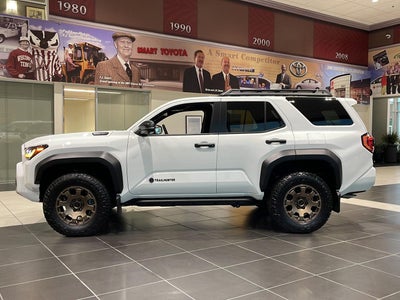 2026 Toyota 4Runner i-FORCE MAX 4Runner Trailhunter
