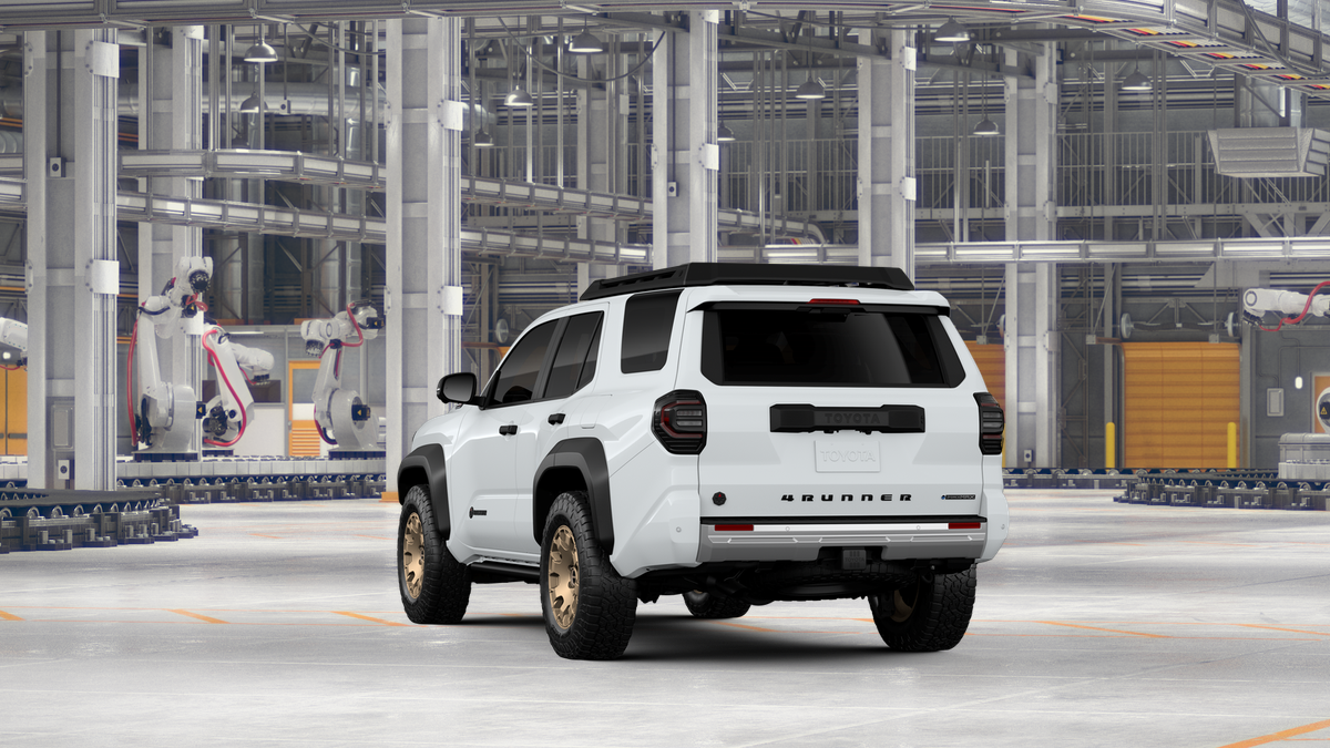 2026 Toyota 4Runner i-FORCE MAX 4Runner Trailhunter