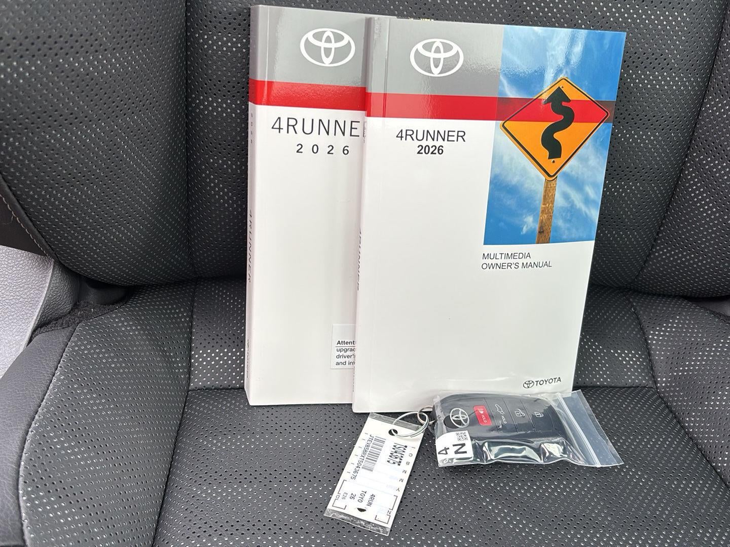 2026 Toyota 4Runner TRD Off-Road - Photo 21