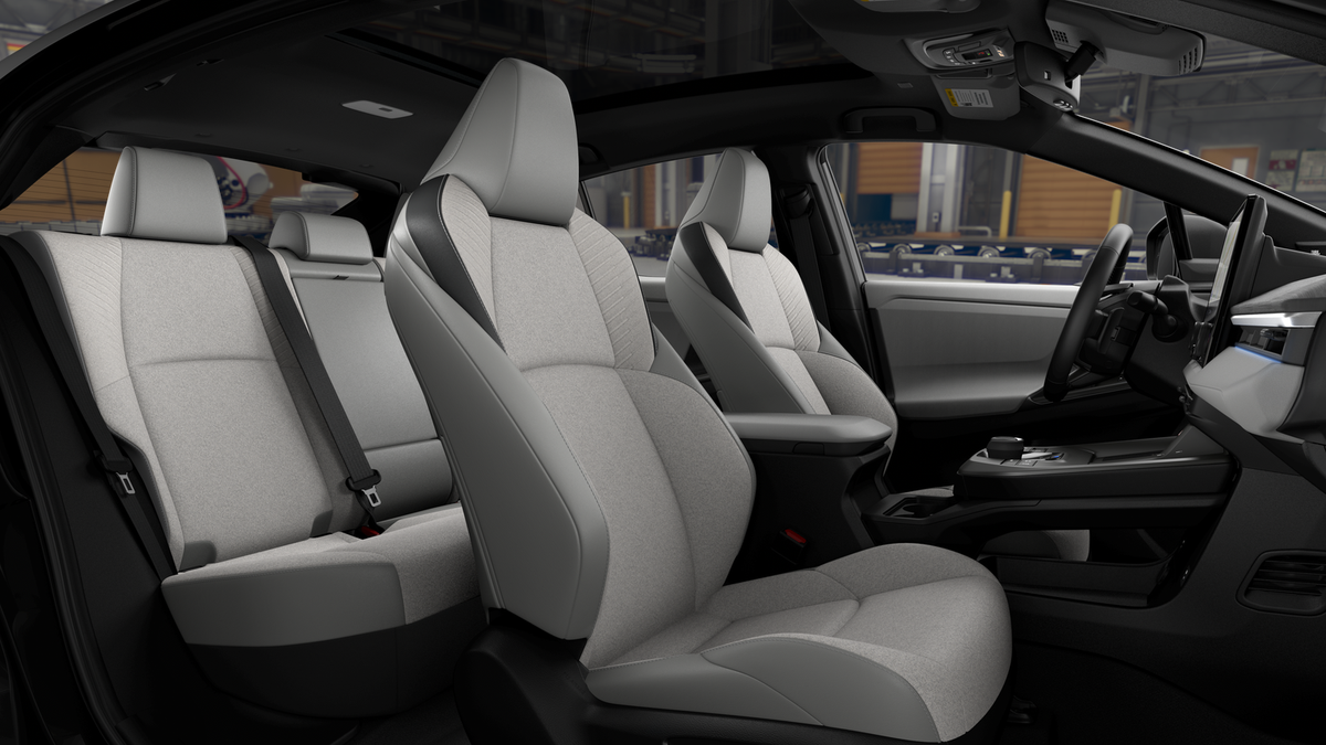 2026 Toyota C-HR XSE