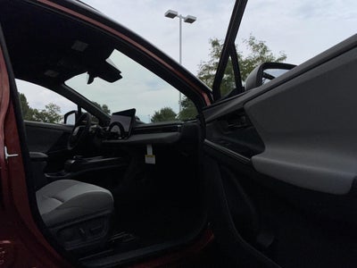 2026 Toyota C-HR XSE