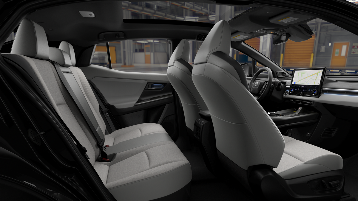 2026 Toyota C-HR XSE