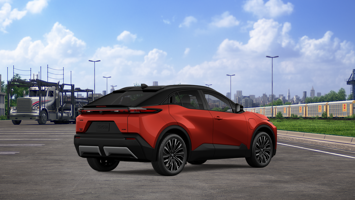 2026 Toyota C-HR XSE