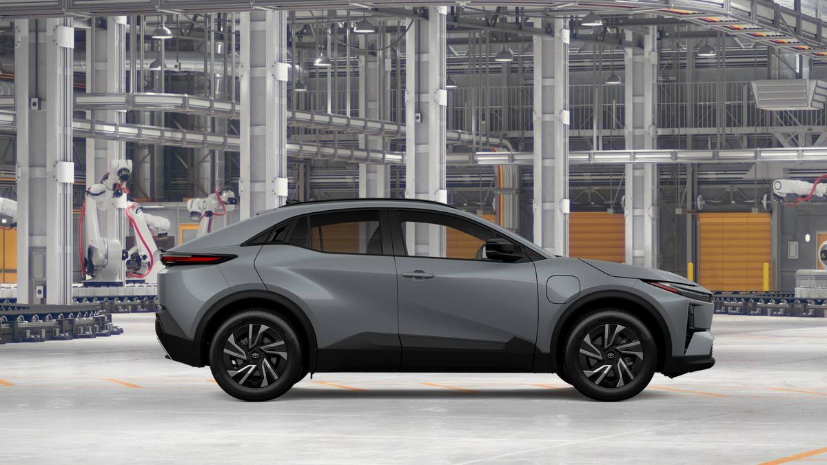 2027 Toyota C-HR SE