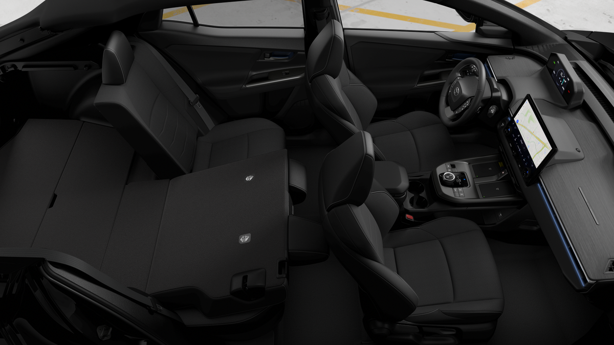 2027 Toyota C-HR SE