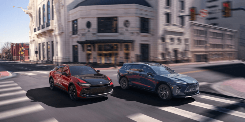 2026 Toyota Crown Signia XLE and Limited